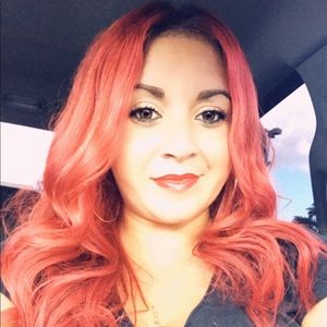 Meet your Posher, Jeannette